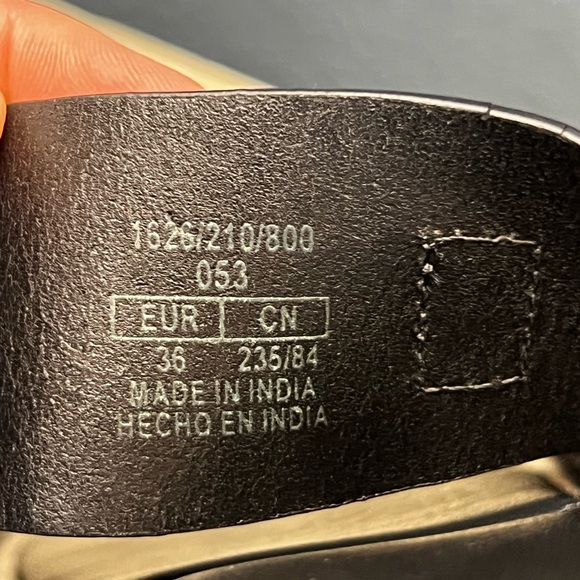 Zara Black Chunky Sole Sandals - Picture 8 of 9